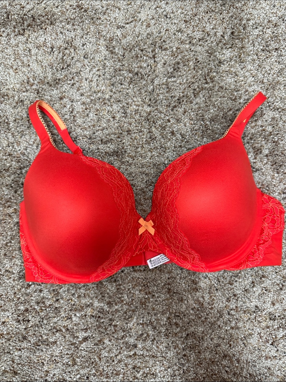 Victoria's Secret Red Lace-Trim Contour Bra